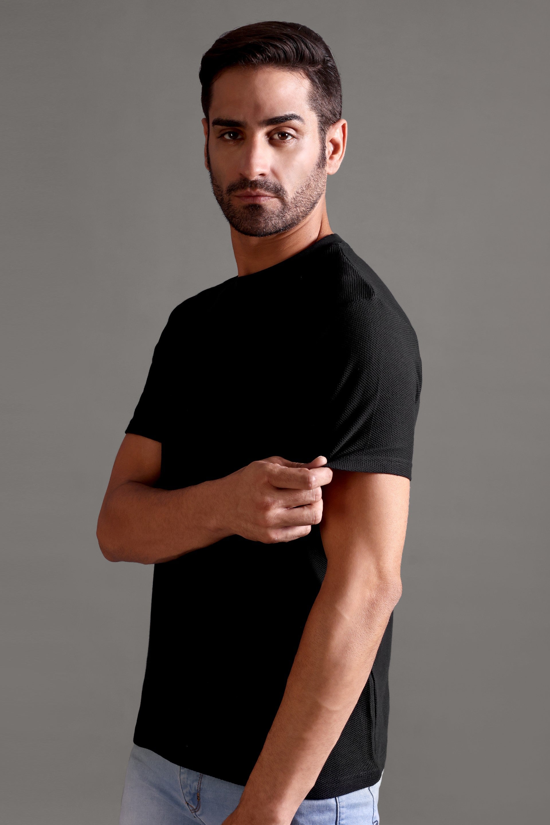 Honeycomb Waffle Textured Crew Neck - Black - String Scape