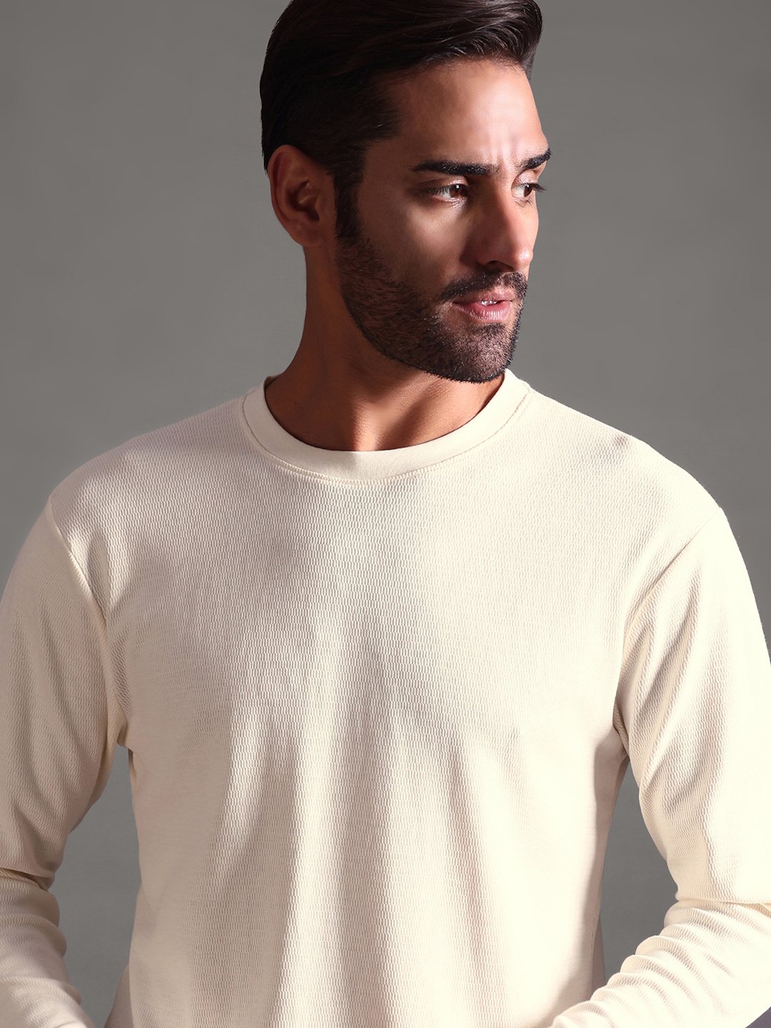 Eyelet Waffle Textured Crew Neck Full Sleeve - Off White - Image 3